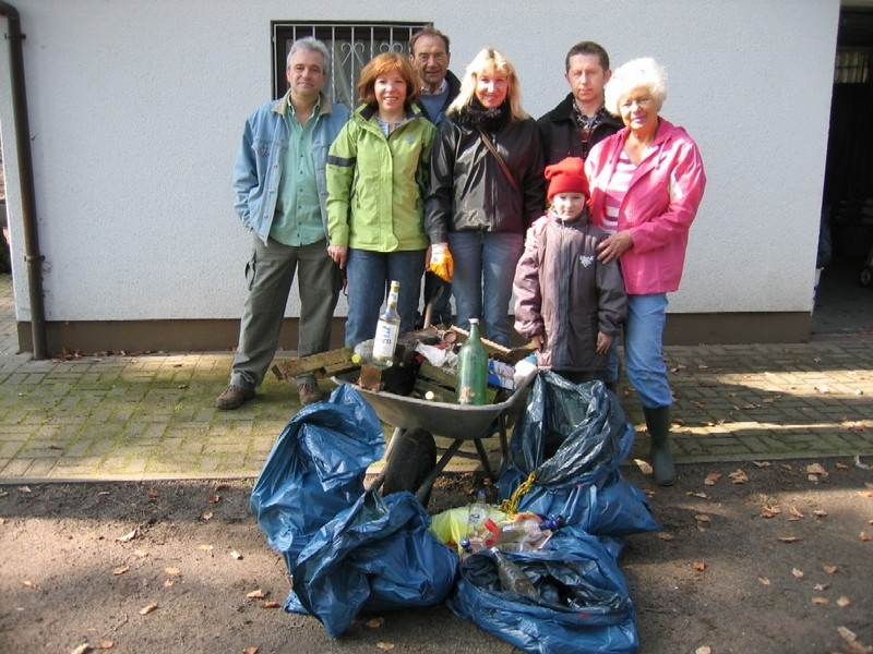 Der Wald um die Gartenanlage ist wieder blitz blank 1