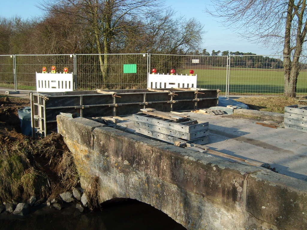 Sandsteinbrücke