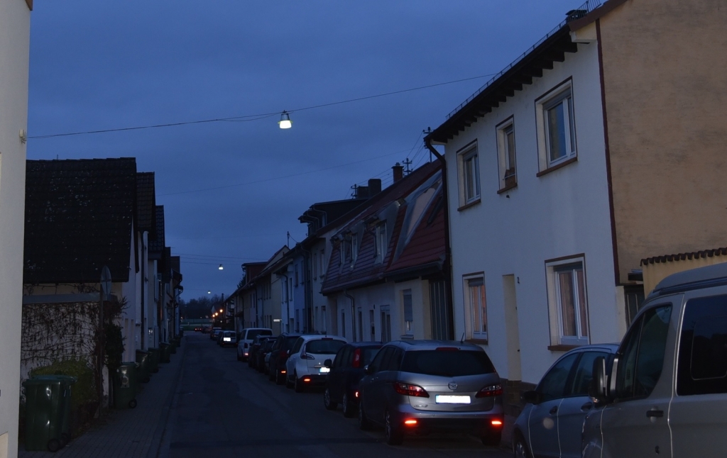 Hildastraße mit aktueller Beleuchtung
