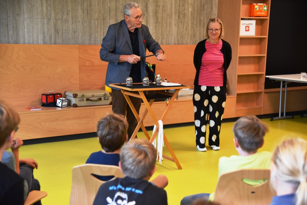Der Zauberer Zenobio hatte viele Tricks auf Lager.