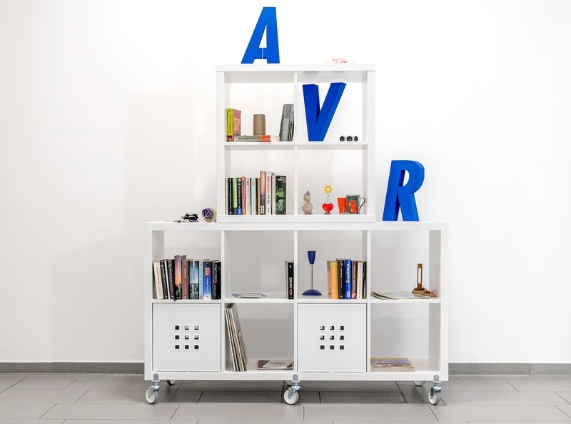 AVR Regal