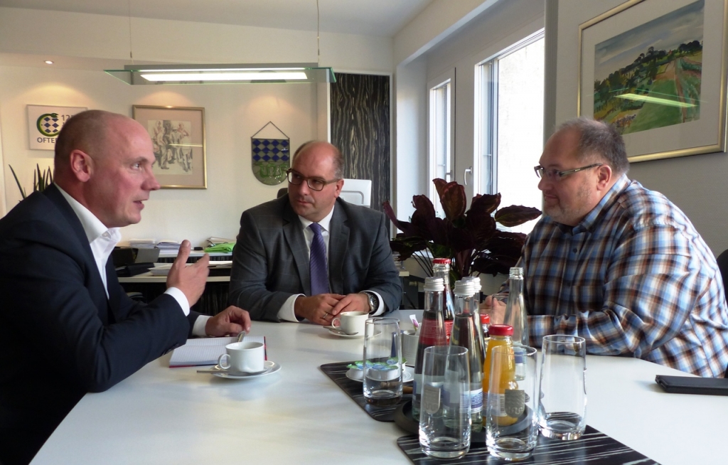 daniel_born_zu_besuch_beim_bgm.jpg