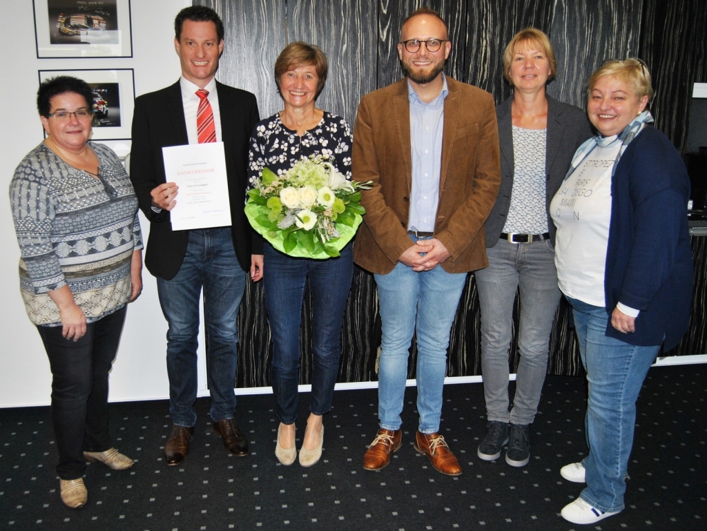 Jutta Kobbert 40 Jahre Dienstjubiläum.JPG