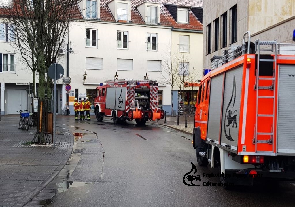 Kellerbrand Schwetzingen 08.12.2017 FFO5.jpeg