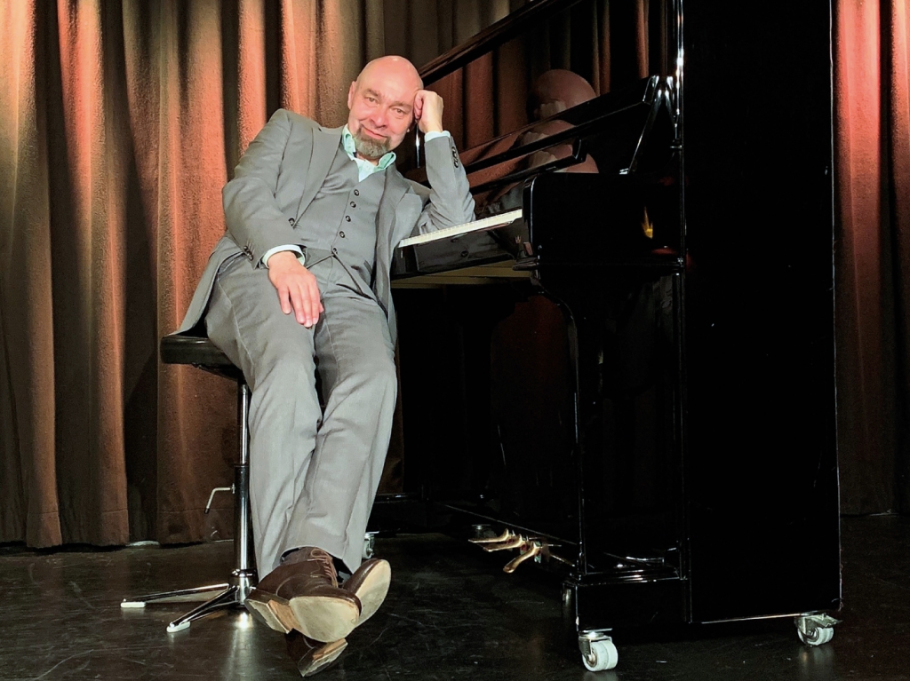 Arnim Toepel am Klavier. Bild: Sabine Frey