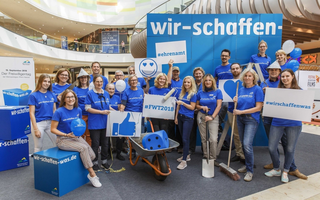 Metropolregion FWT Endspurt Würfel Come Together Rhein-Galerie LU klein.jpg