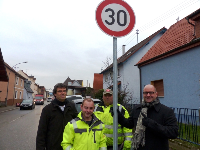 vlnr: Ernst Meißner, Dennis Dilger, Lothar Richter, Bürgermeister Jens Geiß