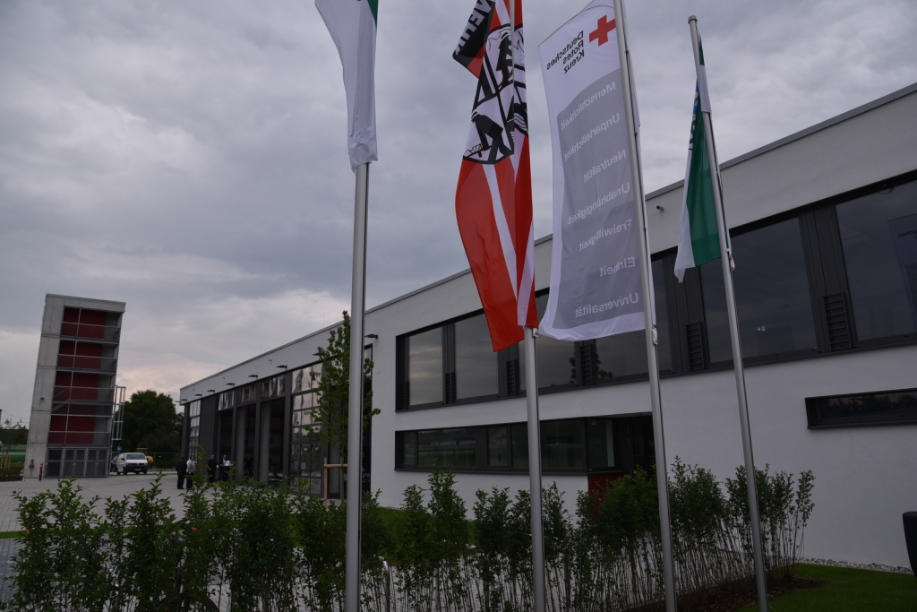 Das neue Rettungszentrum von außen.