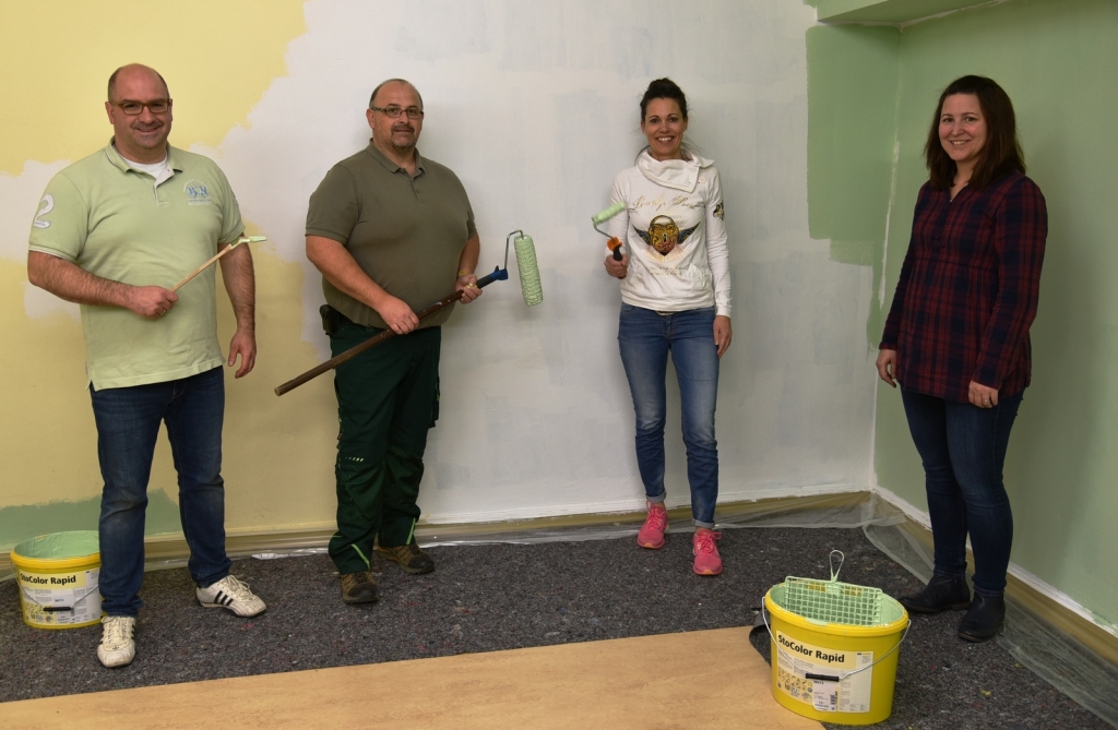 Bürgermeister Jens Geiß, Bernd Hertlein, Isabel Heider, Rektorin Alexandra Brake